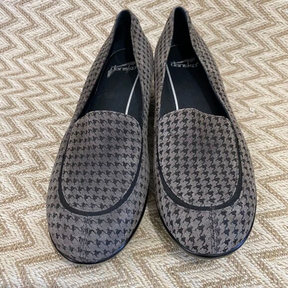 Dansko Debra Houndstooth Grey Suede Loafers - Picture 2 of 8